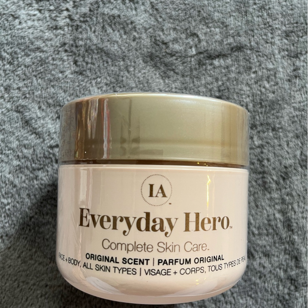InfiniteAloe Everyday Hero moisturizer
